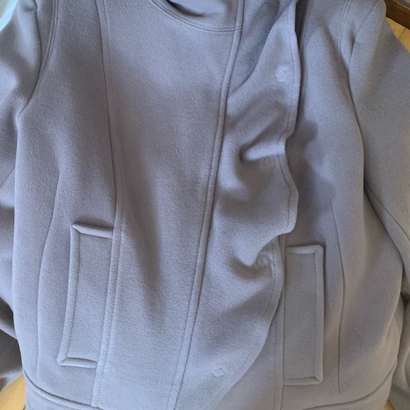 Beautiful Warm and Soft Taupe Jacket. EUR size 42. - Picture 3 of 4